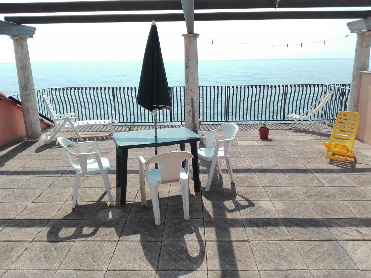 Un Tuffo In Mare Διαμέρισμα Γένοβα Εξωτερικό φωτογραφία